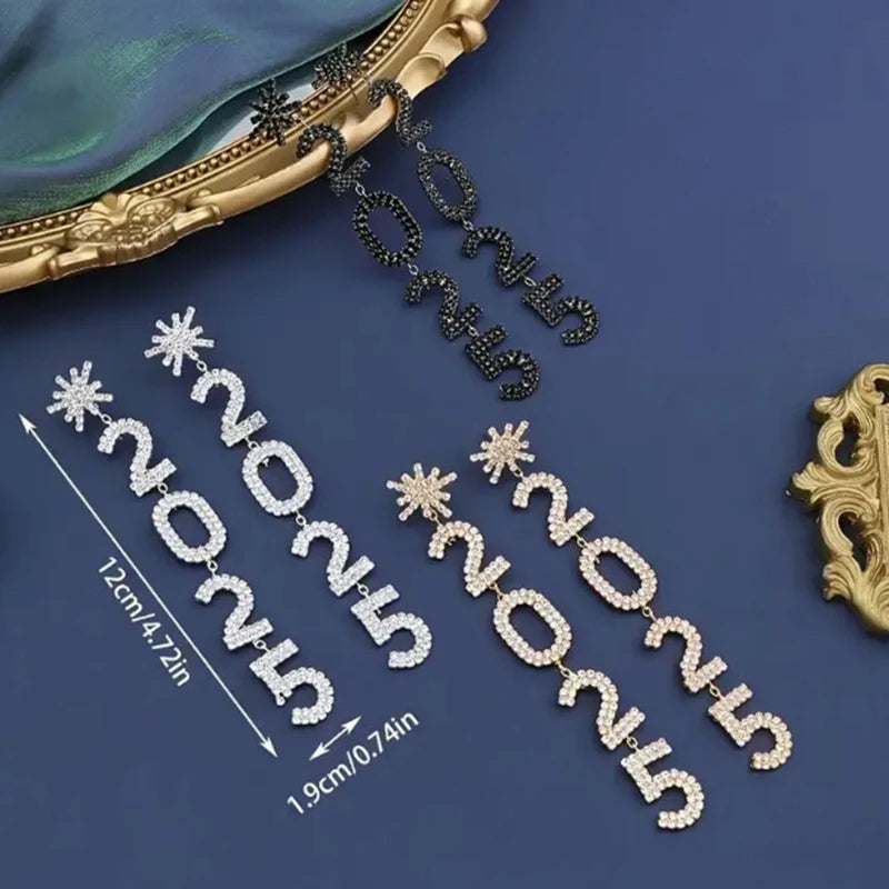 Luxury Rhinestone Snowflake 2025 Pendant Earrings - Elegant Long Drops for New Year's & Party Glam