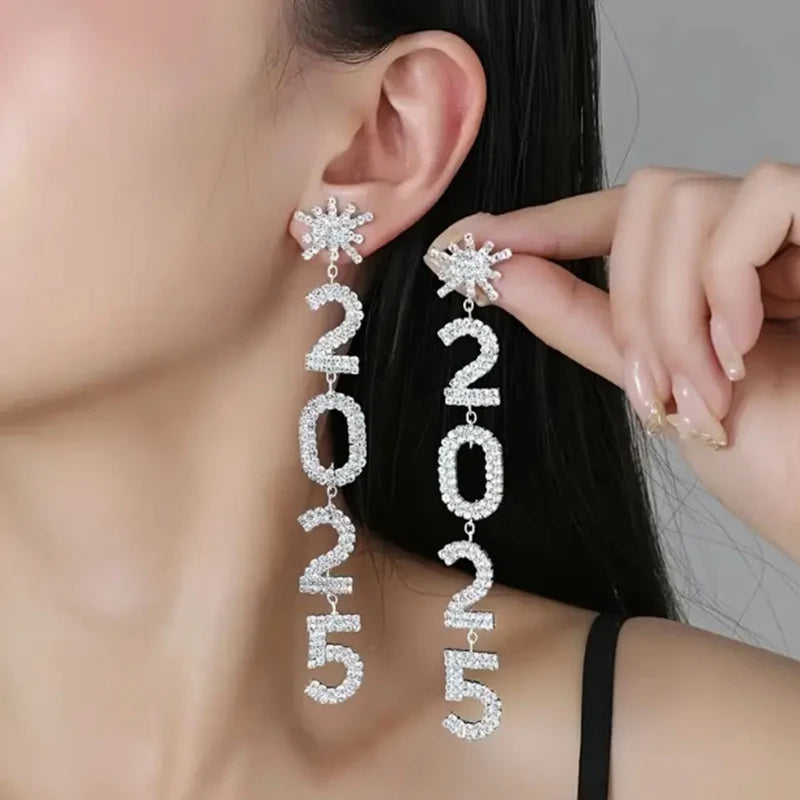 Luxury Rhinestone Snowflake 2025 Pendant Earrings - Elegant Long Drops for New Year's & Party Glam