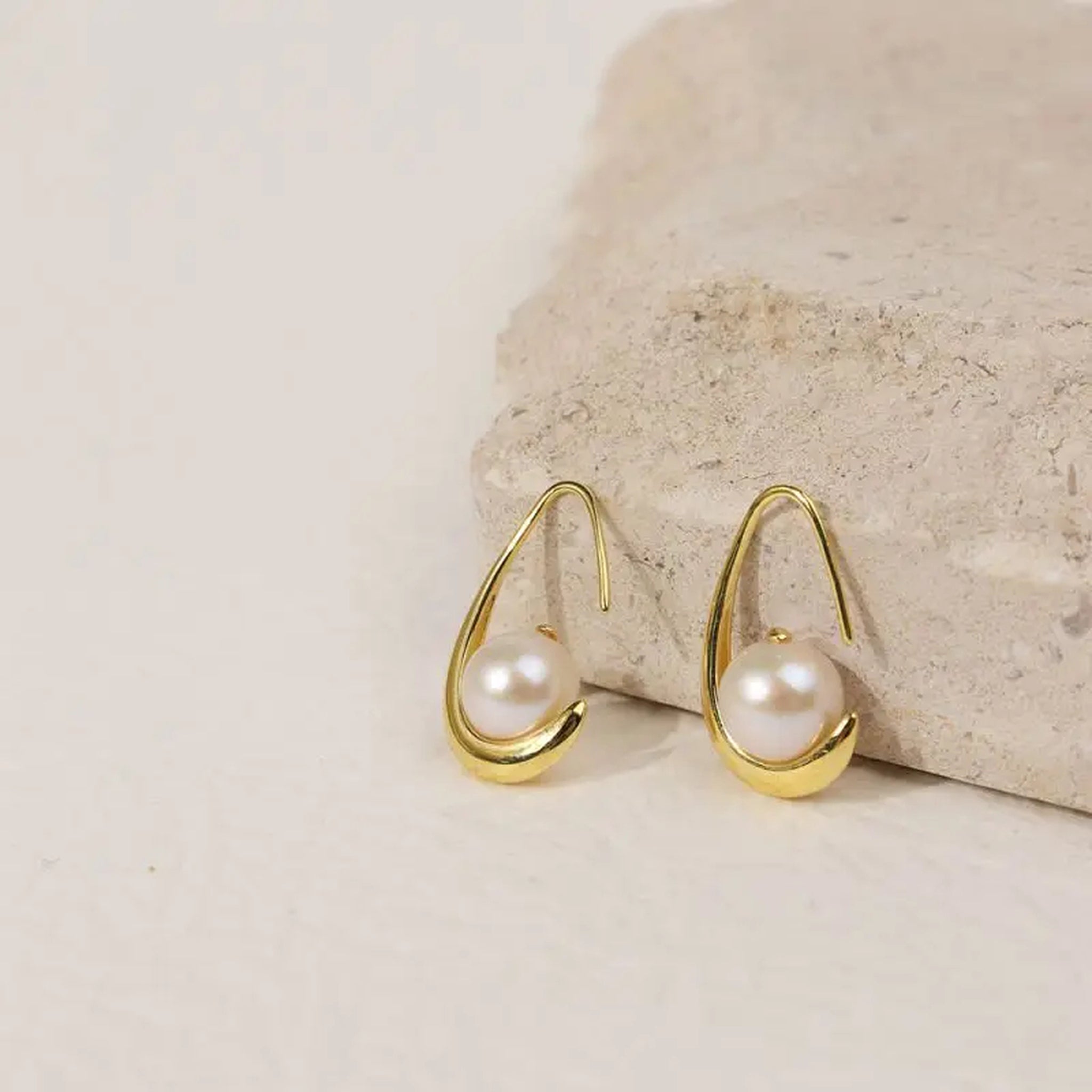 Selene Baroque Pearl Cradle Earrings – Gold-Plated Sterling Silver