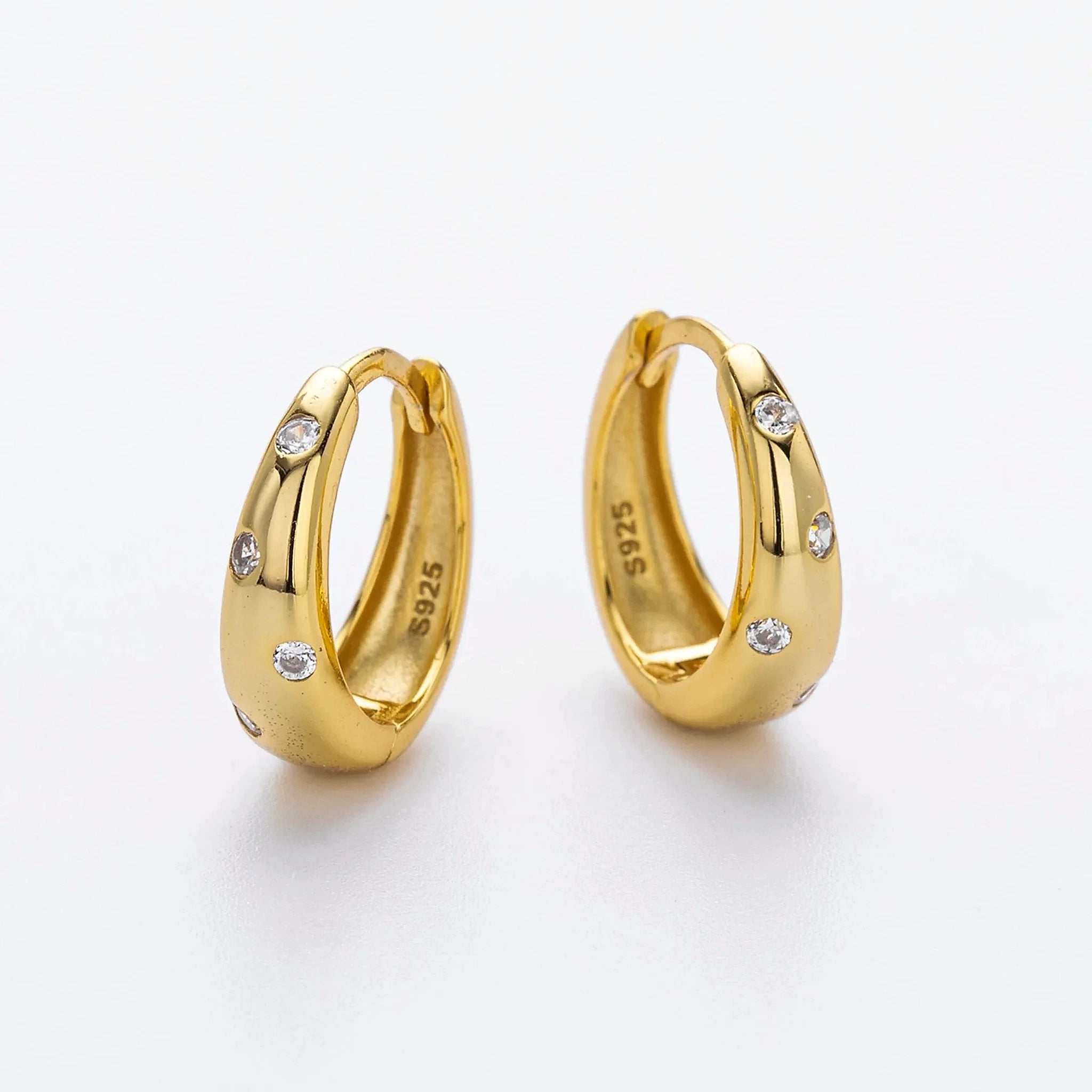 Sora Scatter Huggie Earrings