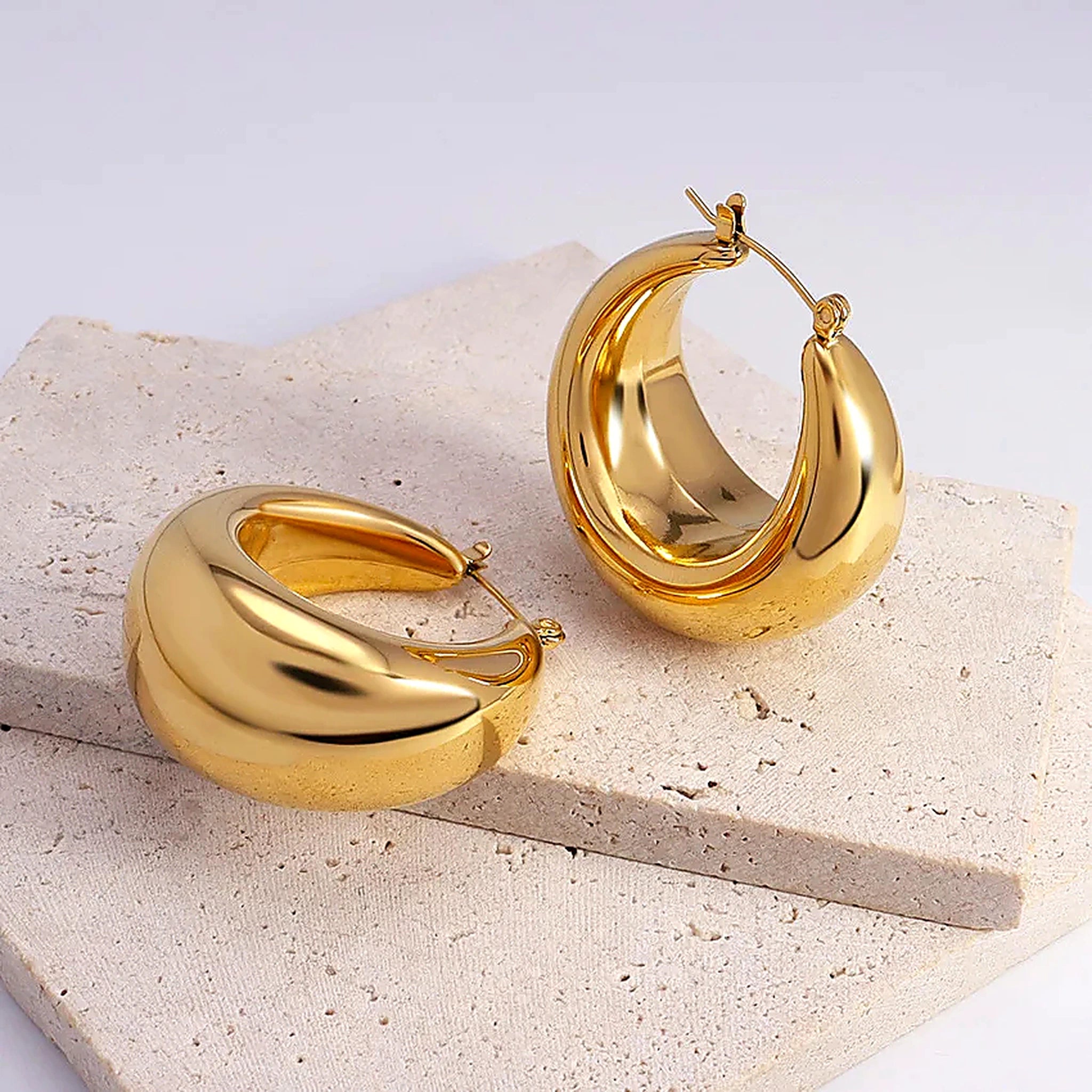 Solene Sculpted Trio Hoop Earrings
